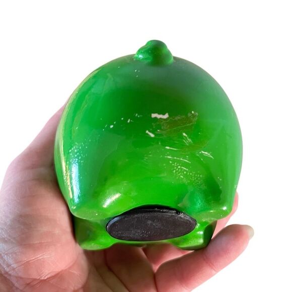 Vintage Japan Green Piggy Bank - Picture 4 of 5